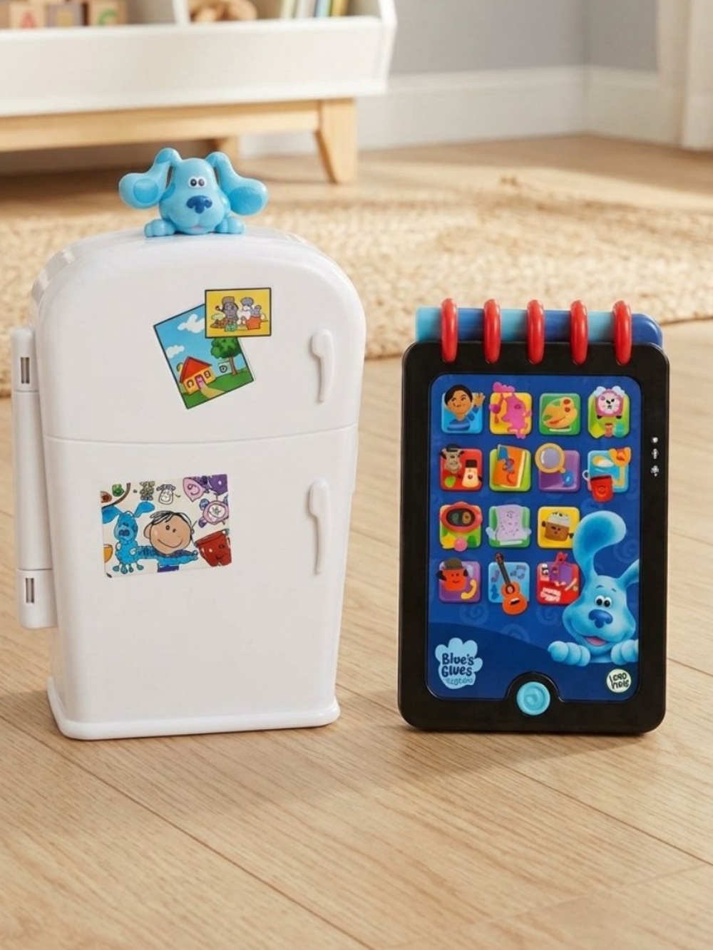 Iconic Blue's Clues LeapFrog Electronic Toy Handy Dandy Notebook &  Refrigerator